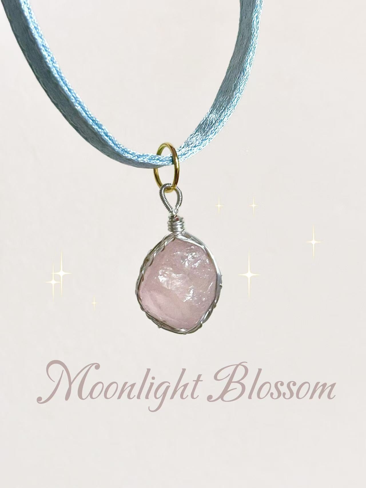 Pet Crystal necklace🌙🌸Moonlight Blossom