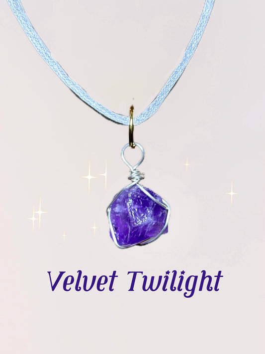 Pet Crystal necklace🔮Velvet Twilight